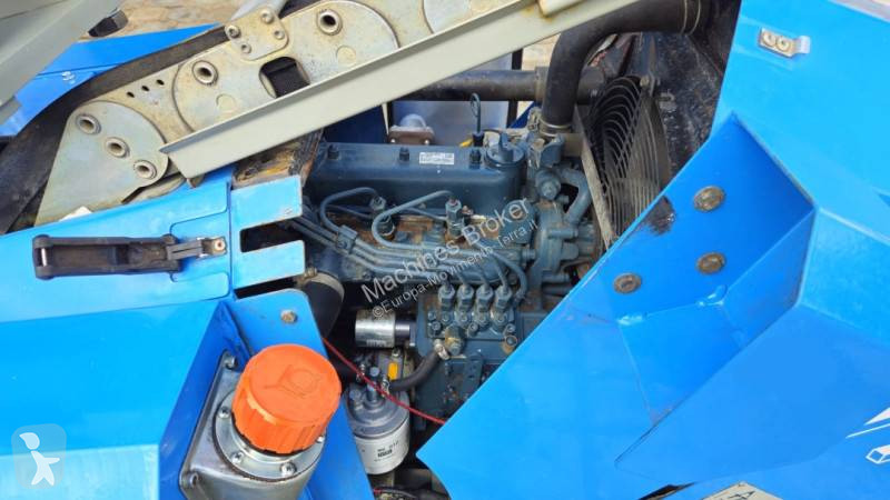 تخريم وتثقيب وتقطيع Tractotechnik 4X