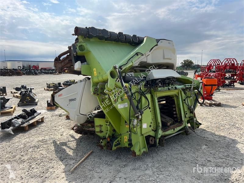 Utilaje de foraj, bataj, taiere Claas Orbis 900...
