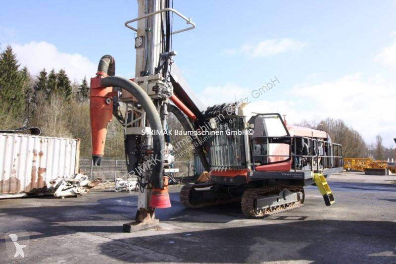 تخريم وتثقيب وتقطيع Sandvik DI6400