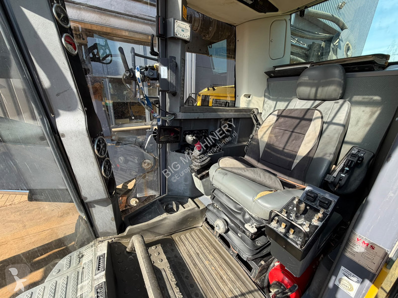تخريم وتثقيب وتقطيع Atlas Copco L6-25