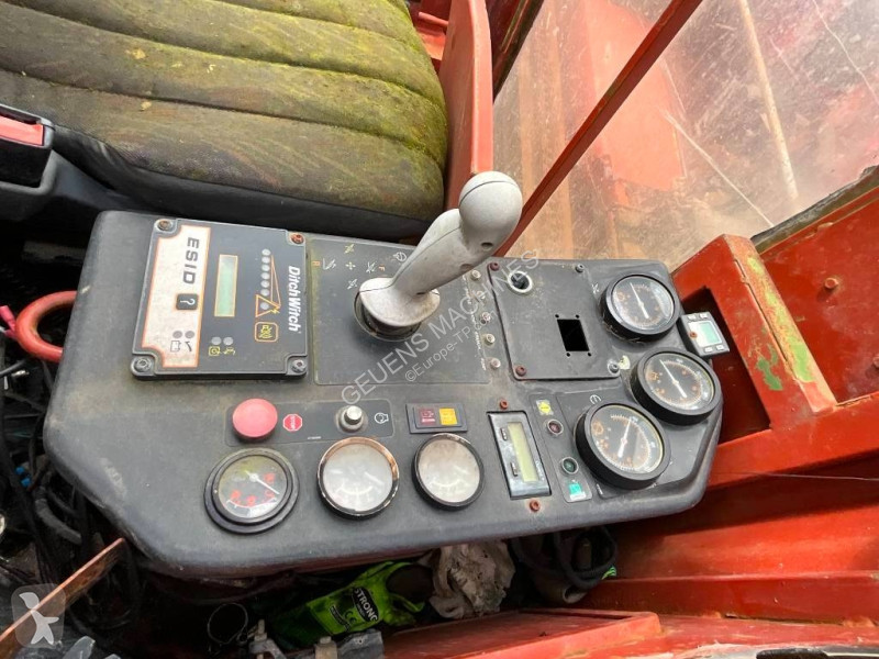 Vrtání, vytloukání, výkopy Ditch-witch JT 27 T 2