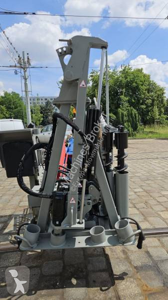 تخريم وتثقيب وتقطيع Tractotechnik 4X