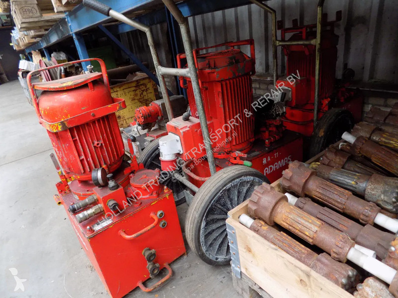 تخريم وتثقيب وتقطيع  andamas hydro unit kernboor