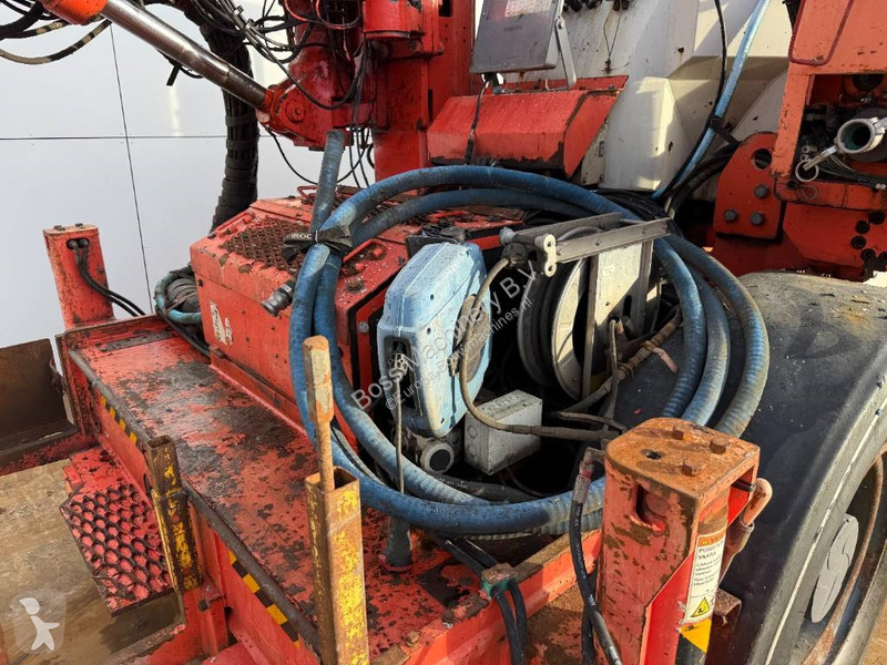 Bore-, hamre-, skæremaskine Sandvik DS511-C...