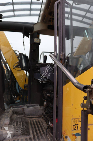 تخريم وتثقيب وتقطيع Atlas Copco D7C