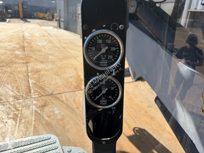 تخريم وتثقيب وتقطيع Atlas Copco L6-25