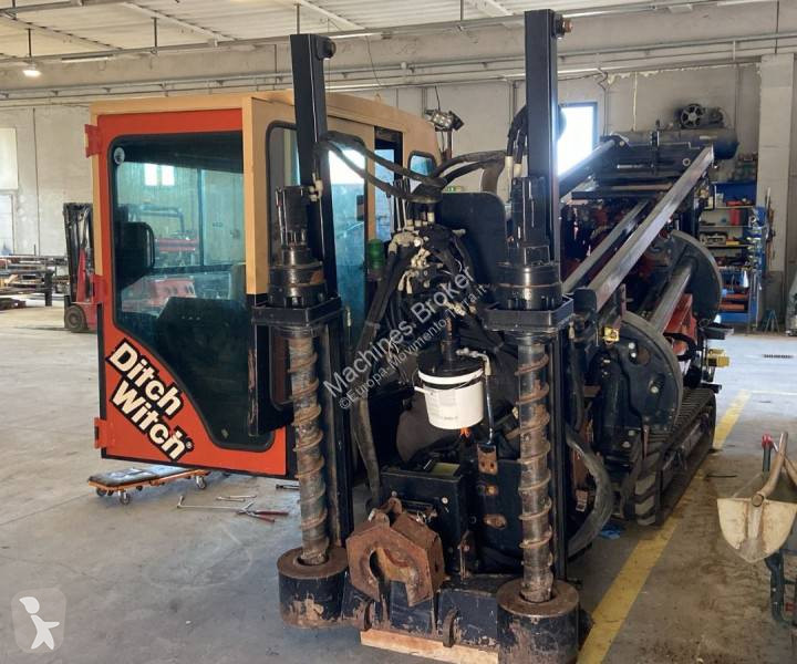 Vrtání, vytloukání, výkopy Ditch-witch JT3020 AT