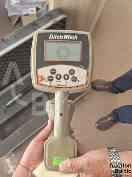 تخريم وتثقيب وتقطيع Ditch-witch Ditch Witch 750...