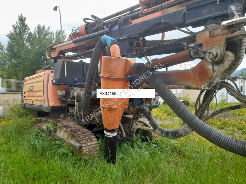 Forage Sandvik TITAN 300