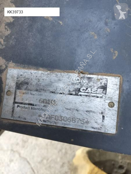 Bore-, hamre-, skæremaskine Case 6010