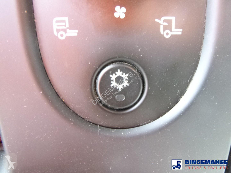 Bore-, hamre-, skæremaskine Renault D 240 DTI...