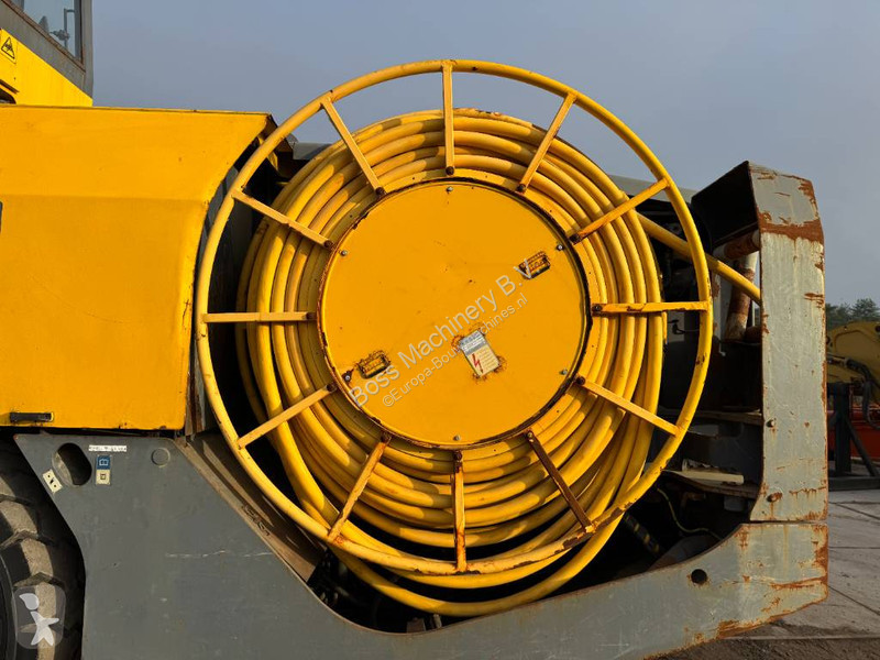 Bore-, hamre-, skæremaskine Atlas Copco XE3C -...