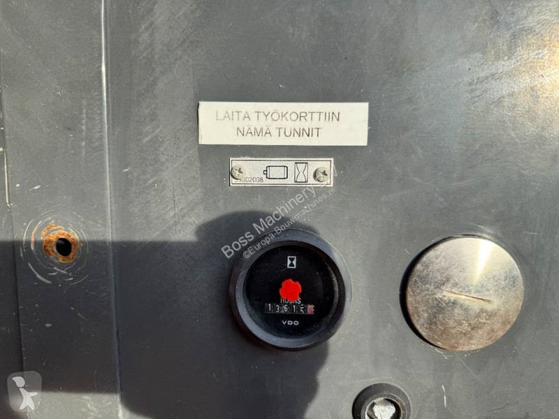 Bore-, hamre-, skæremaskine Sandvik DS511-C...