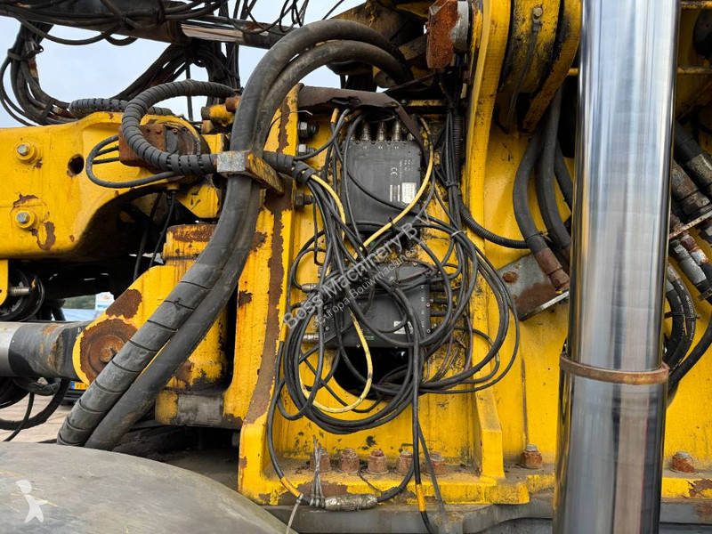 Bore-, hamre-, skæremaskine Atlas Copco XE3C -...