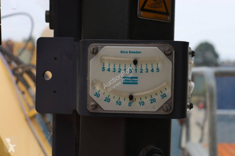 تخريم وتثقيب وتقطيع Atlas Copco D7C