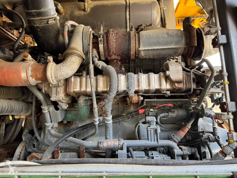Bore-, hamre-, skæremaskine Atlas Copco XE3C -...