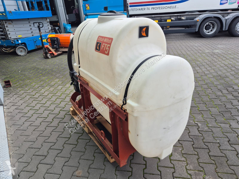 Utilaje de foraj, bataj, taiere Ditch-witch FT5...