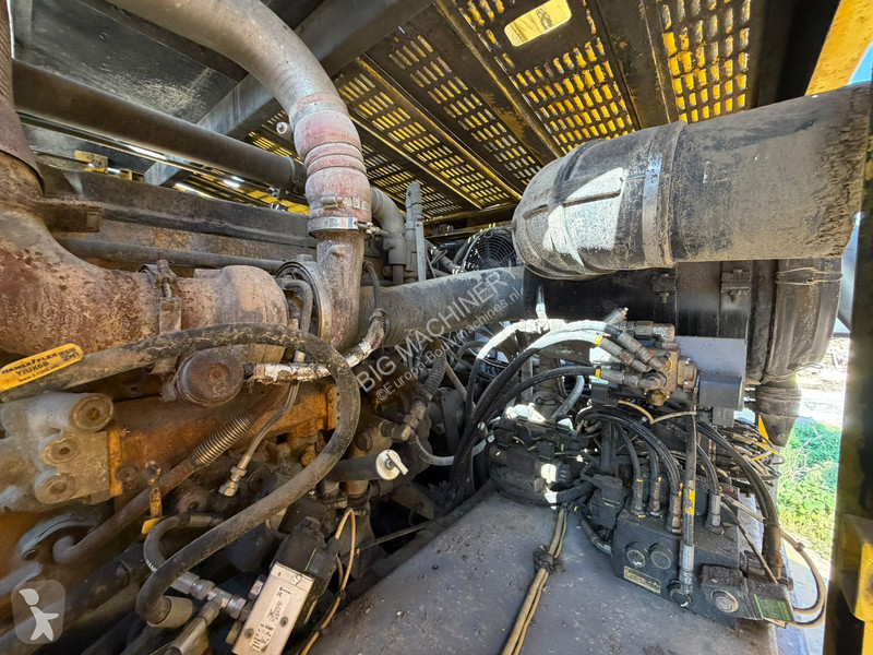 تخريم وتثقيب وتقطيع Atlas Copco L6-25