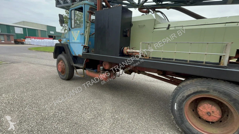 Bore-, hamre-, skæremaskine Bomag Iveco magirus...