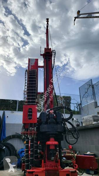 Bore-, hamre-, skæremaskine EGT MD700