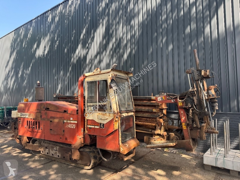 Bore-, hamre-, skæremaskine Ditch-witch JT 4020