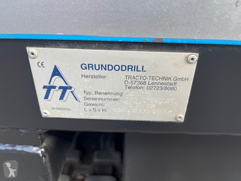 Bore-, hamre-, skæremaskine  Grundodrill 15 X TD