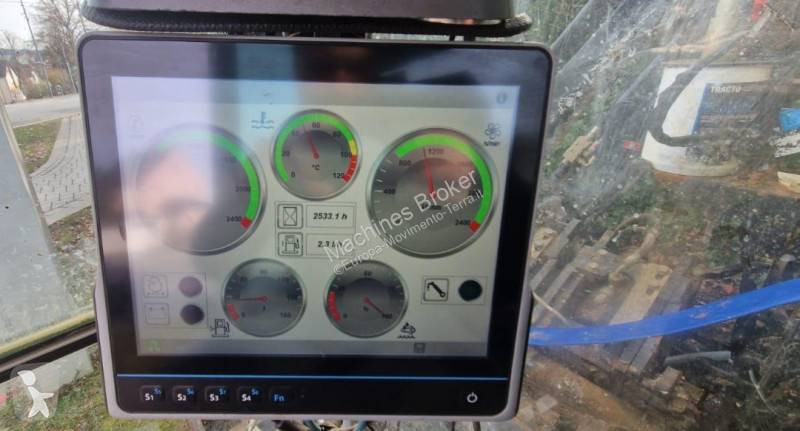 تخريم وتثقيب وتقطيع Tractotechnik 18ACS