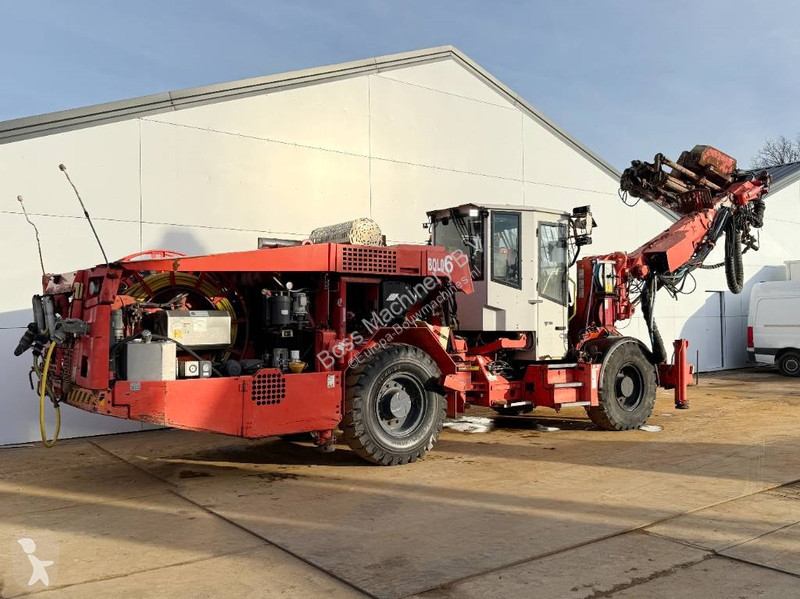 Bore-, hamre-, skæremaskine Sandvik DS511-C...