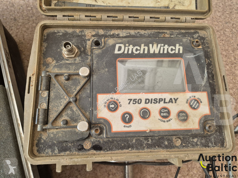 تخريم وتثقيب وتقطيع Ditch-witch Ditch Witch 750...