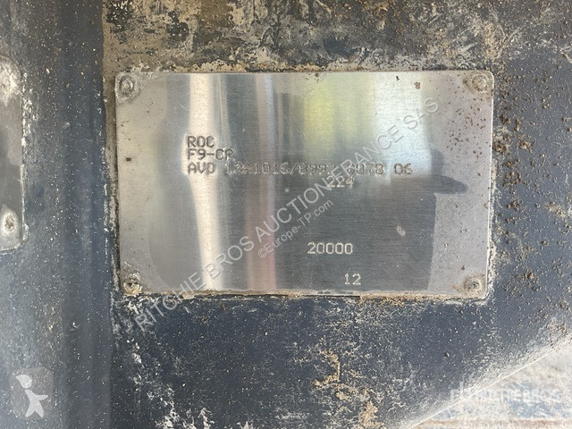 تخريم وتثقيب وتقطيع Atlas Copco F9