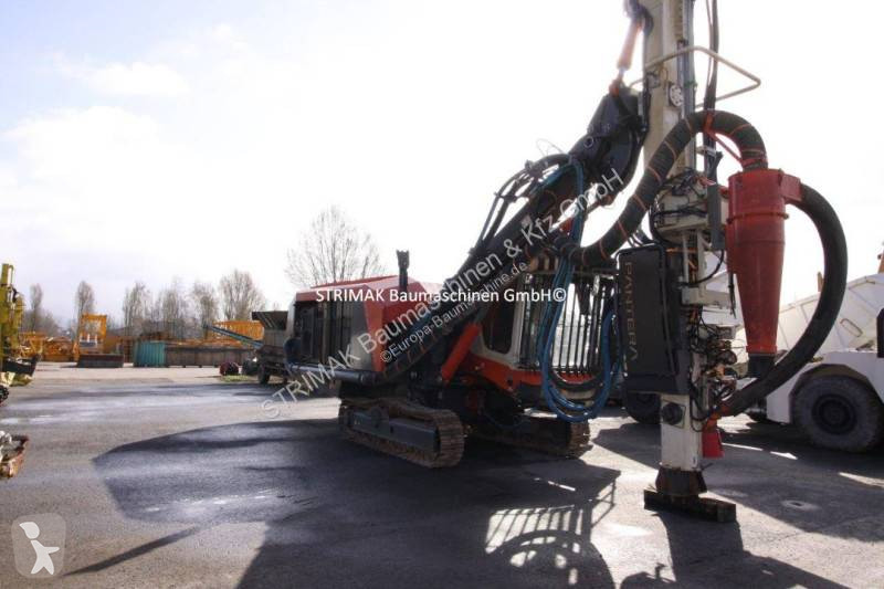 تخريم وتثقيب وتقطيع Sandvik DI6400