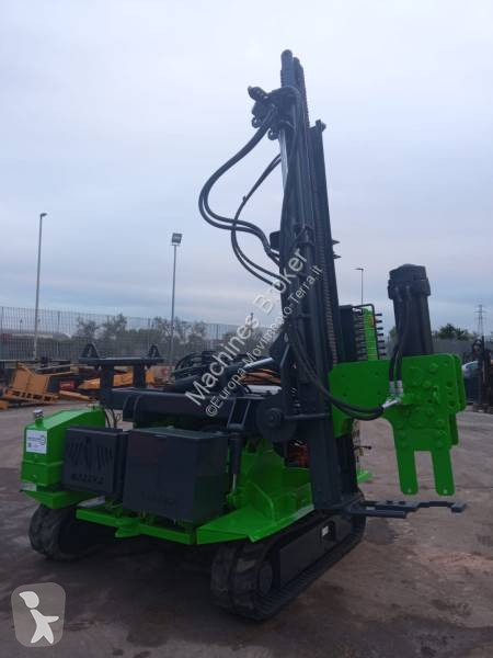 Trivellazione Mazaka MW 1000