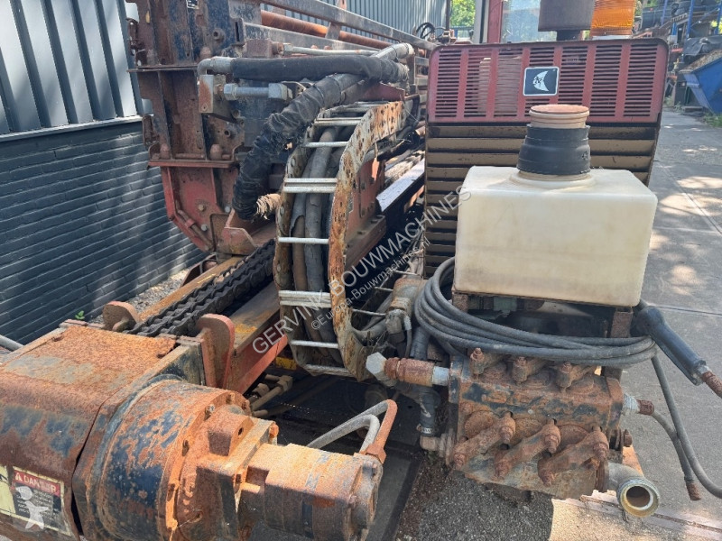 Bore-, hamre-, skæremaskine Ditch-witch JT 4020