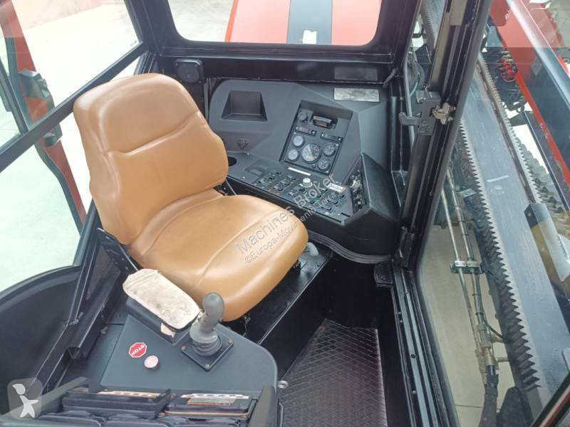 Vrtání, vytloukání, výkopy Ditch-witch JT3020 AT