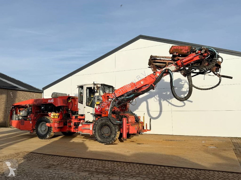 Bore-, hamre-, skæremaskine Sandvik DS511-C...