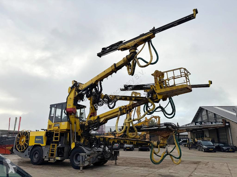 Bore-, hamre-, skæremaskine Atlas Copco XE3C -...