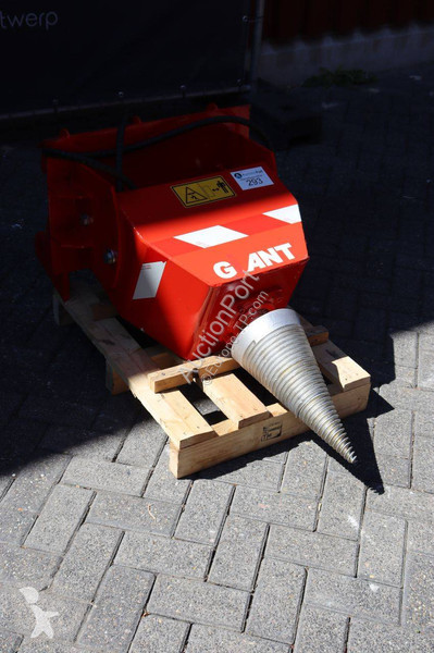 Perforación, trilla, corte Giant