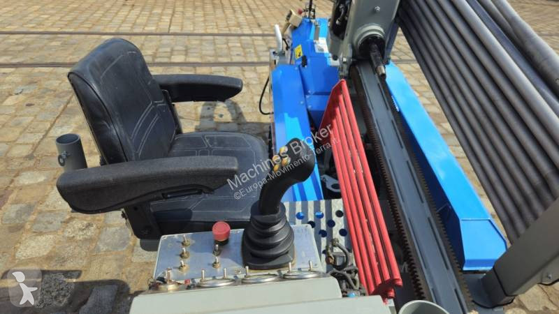 تخريم وتثقيب وتقطيع Tractotechnik 4X