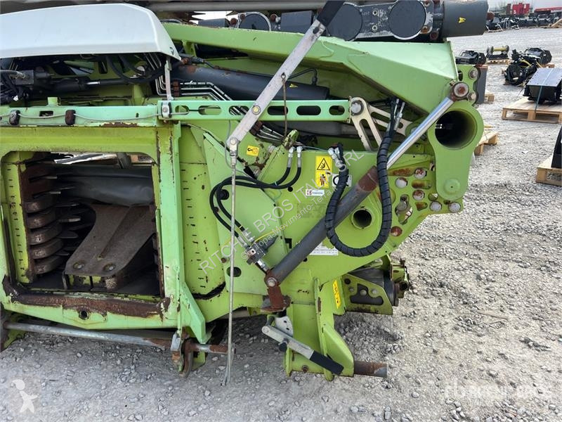 Utilaje de foraj, bataj, taiere Claas Orbis 900...