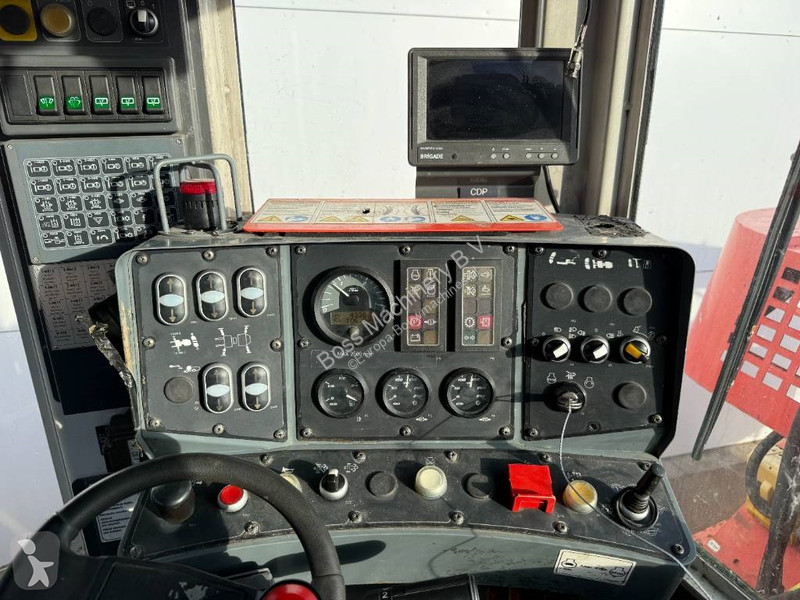 Bore-, hamre-, skæremaskine Sandvik DS511-C...