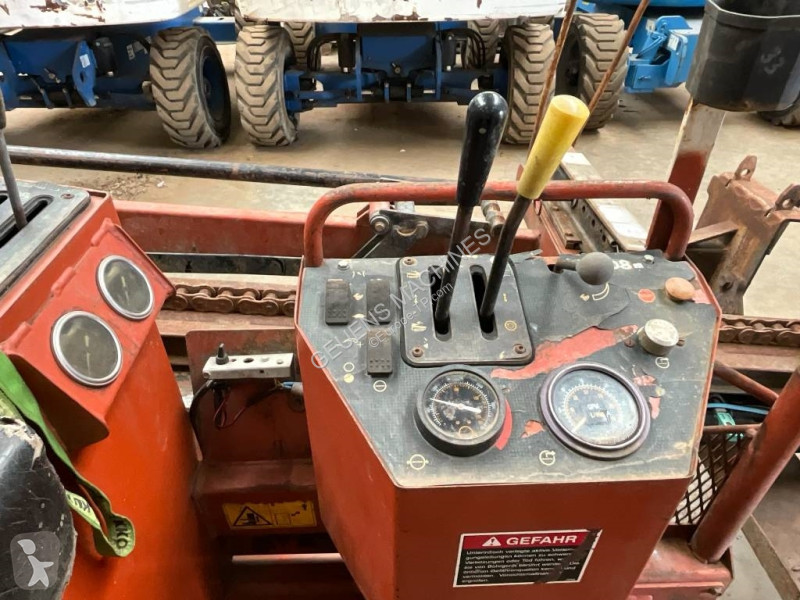 Boormachine, heistelling, sleuvenfrees  Ditch...