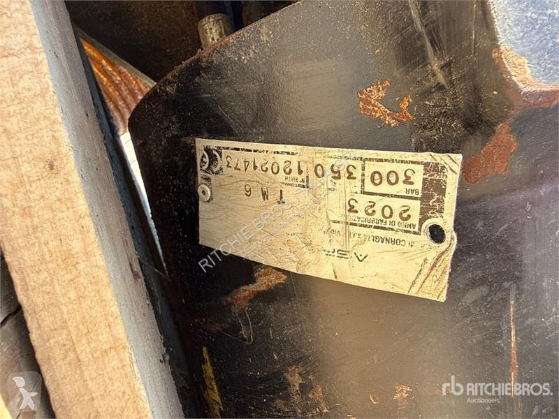 Escavadora de perfuração, de bate-estacas,de...