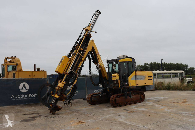 تخريم وتثقيب وتقطيع Atlas Copco D7C
