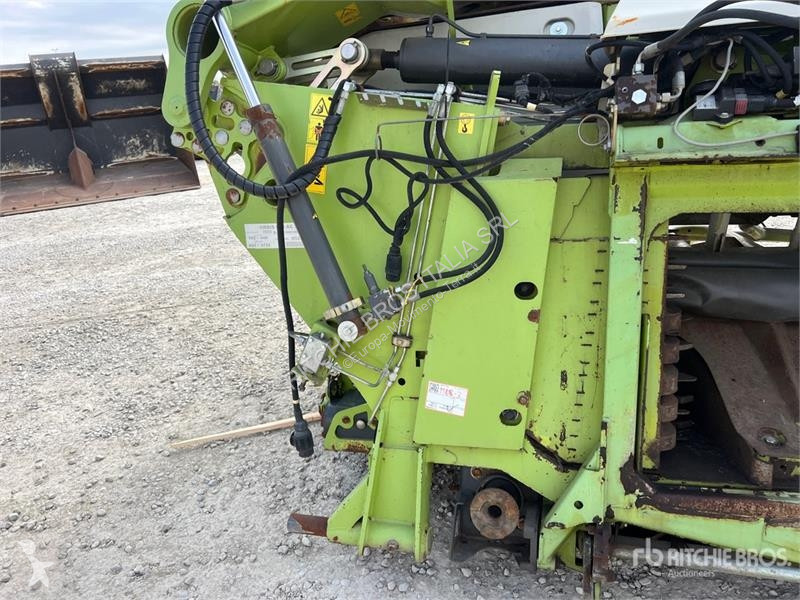 Utilaje de foraj, bataj, taiere Claas Orbis 900...