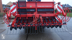 Aperos accionados para trabajo del suelo Grada rotatoria Kuhn CD 300 + Integra 3003