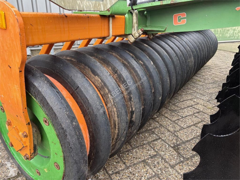 Aangedreven grondwerktuigen Amazone catros+ 3003