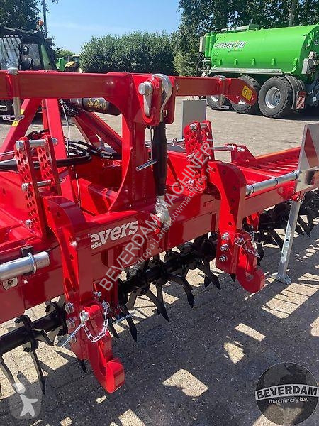 Evers PINTO 600 grasland beluchter Power harrow