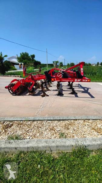 Pohyblivé zemní nástroje Horsch TERRANO 3 FX