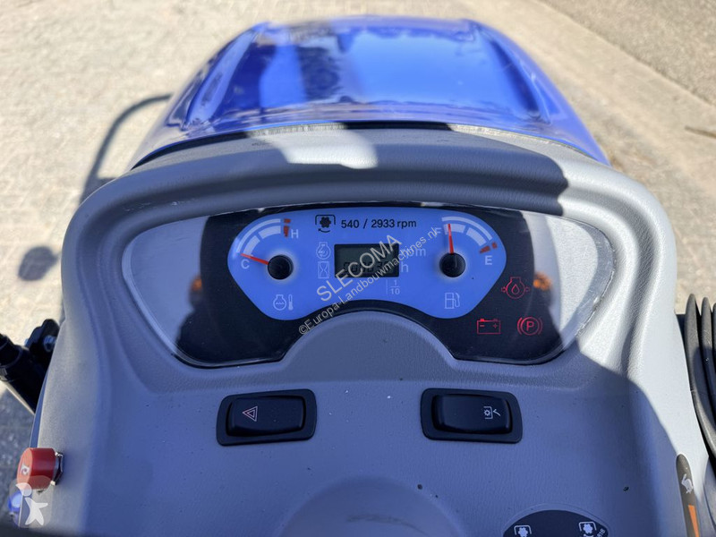 Активная почвообработка New Holland Boomer 25C&...
