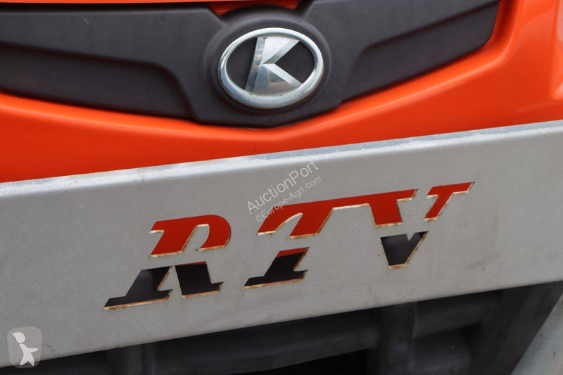 Aperos accionados para trabajo del suelo Kubota...